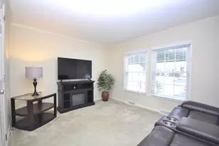 5 Country Dr, Bridgewater, MA 02324 - Photo 14