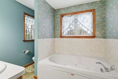 19 Logan Pl, Agawam, MA 01030 - Photo 18