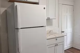 100 Elliot St, Worcester, MA 01605 - Photo 6