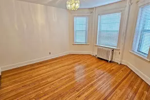 374 Chestnut Hill Ave, Boston, MA 02135 - Photo 10