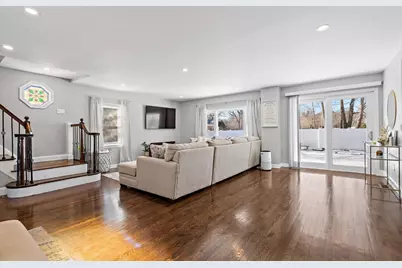 463 Pleasant St, Bridgewater, MA 02333 - Photo 4