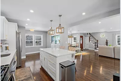 463 Pleasant St, Bridgewater, MA 02333 - Photo 10