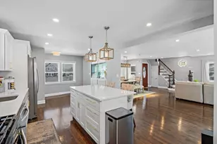 463 Pleasant St, Bridgewater, MA 02333 - Photo 10