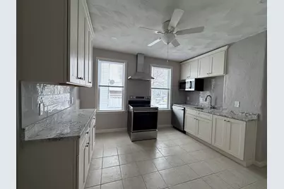 106 Malden Street #2nd Fl Rear, Everett, MA 02149 - Photo 10