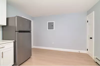 7 Langley Cir #4, Quincy, MA 02170 - Photo 6