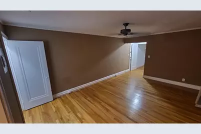 195 Thomas Burgin Pkwy #301, Quincy, MA 02169 - Photo 6