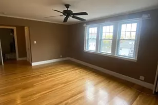 195 Thomas Burgin Pkwy, Quincy, MA 02169 - Photo 4