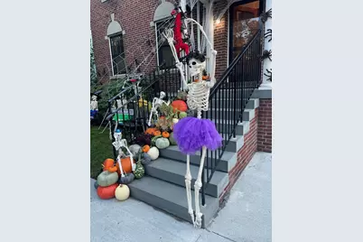 7 Linden St #2, Brookline, MA 02445 - Photo 4