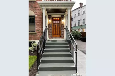 7 Linden St #2, Brookline, MA 02445 - Photo 6