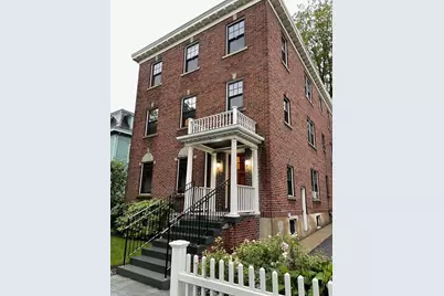 7 Linden St #2, Brookline, MA 02445 - Photo 1