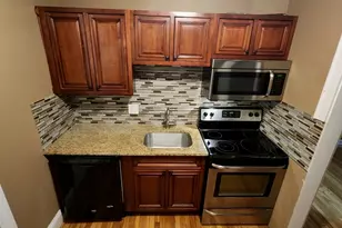 195 Thomas Burgin Pkwy, Quincy, MA 02169 - Photo 4