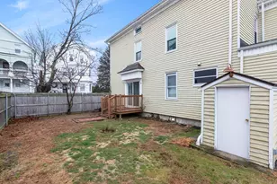 93 Warren St, Fall River, MA 02720 - Photo 18
