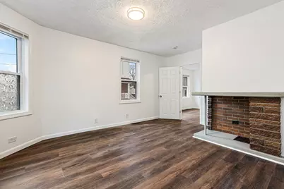 93 Warren Street #1, Fall River, MA 02720 - Photo 4