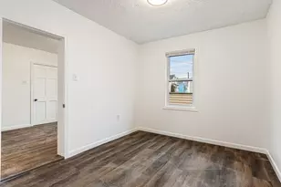 93 Warren St, Fall River, MA 02720 - Photo 14