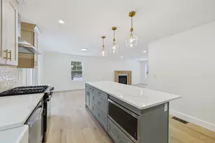 280 Plain St, Rehoboth, MA 02769 - Photo 12