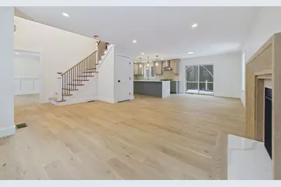 280 Plain St, Rehoboth, MA 02769 - Photo 16