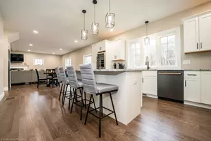 111 Dunbar St, Taunton, MA 02780 - Photo 8