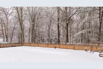 376 Douglas Street, Uxbridge, MA 01569 - Photo 26