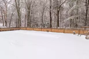 376 Douglas St, Uxbridge, MA 01569 - Photo 26