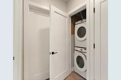 211 Green St. #202, Boston, MA 02130 - Photo 4