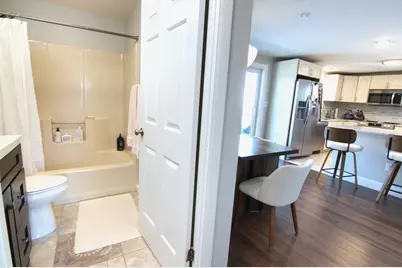 12 Erie Ave, Worcester, MA 01605 - Photo 4