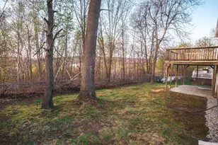 12 Erie Ave, Worcester, MA 01605 - Photo 14