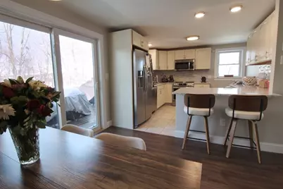 12 Erie Ave, Worcester, MA 01605 - Photo 6