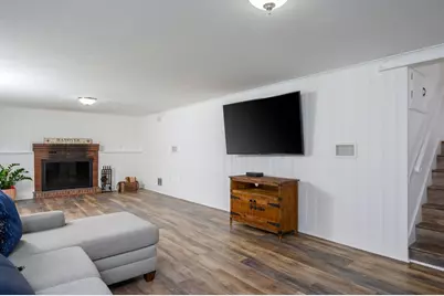 776 Main St, Hanover, MA 02339 - Photo 24