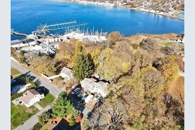 123 Calef Ave, Swansea, MA 02777 - Photo 10