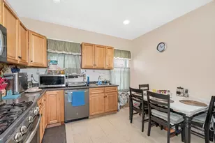 35 Bullard St, Boston, MA 02121 - Photo 6