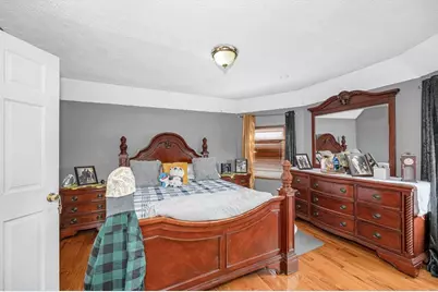 35 Bullard St, Boston, MA 02121 - Photo 30