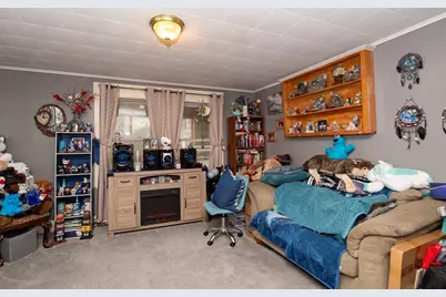 75 Belleville Rd, New Bedford, MA 02745 - Photo 8