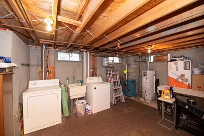 75 Belleville Rd, New Bedford, MA 02745 - Photo 32
