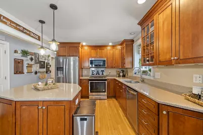 765 Pine Hill Dr, New Bedford, MA 02745 - Photo 4