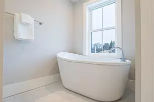 340 Baker St, Boston, MA 02132 - Photo 16