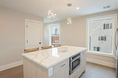 340 Baker Street #2, Boston, MA 02132 - Photo 4