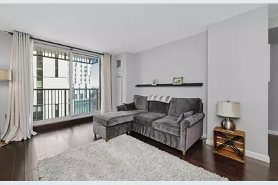 8-12 Museum Way #828, Cambridge, MA 02141 - Photo 4