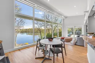 37 Beverly Rd, Arlington, MA 02474 - Photo 4