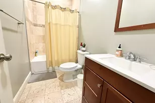 195 W 3rd St, Boston, MA 02127 - Photo 10