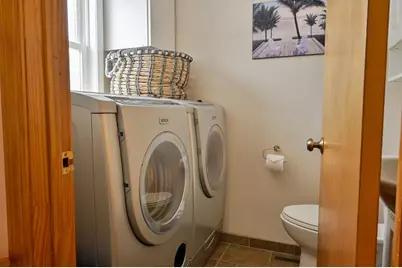 60 Roy St, Swampscott, MA 01907 - Photo 18