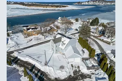 2 Breezy Point Road, Gloucester, MA 01930 - Photo 2