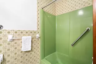 26 Nottingham Dr, Raynham, MA 02767 - Photo 32