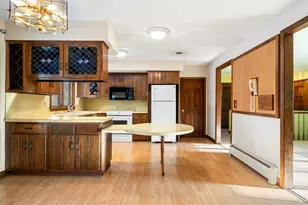 26 Nottingham Dr, Raynham, MA 02767 - Photo 14