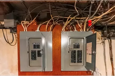 35 Wilbur St, Taunton, MA 02780 - Photo 22