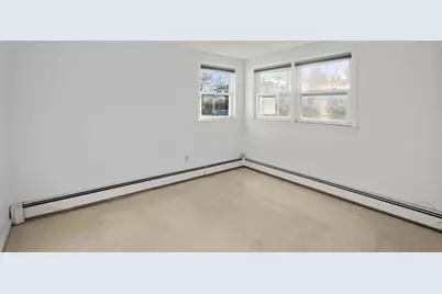 8 Stanley St, Natick, MA 01760 - Photo 10