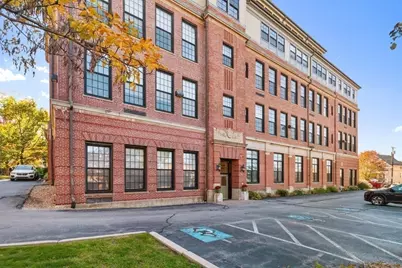 72 Ashland St #307, Malden, MA 02148 - Photo 2