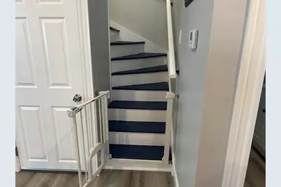 5 Tilton St, New Bedford, MA 02740 - Photo 14