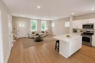 1405 Gar Hwy, Swansea, MA 02777 - Photo 2