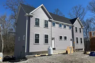 1405 Gar Hwy, Swansea, MA 02777 - Photo 4