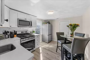 49a Massasoit Ave, Hull, MA 02045 - Photo 4